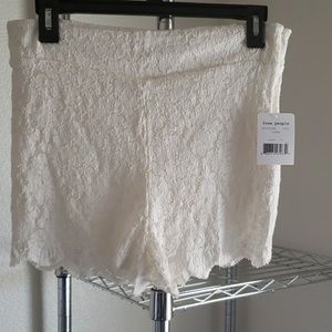 Lace shorts